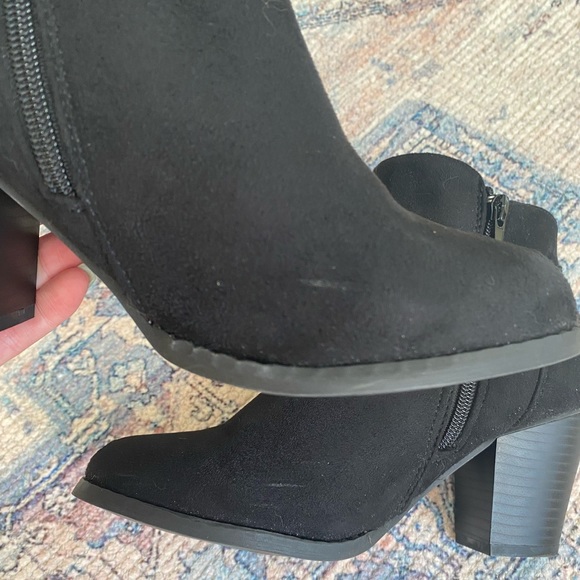 Blake Ankle Booties - Picture 5 of 6